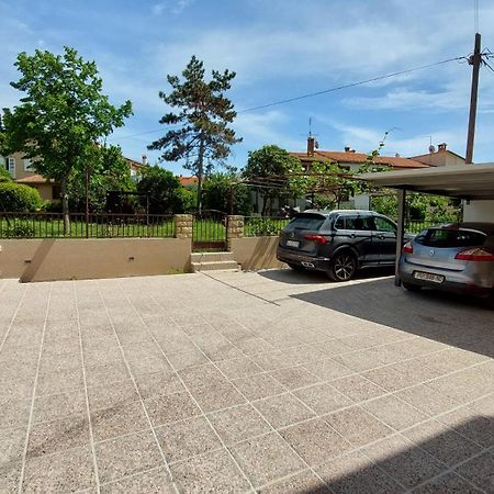 Apartment Nina Rovinj Exterior foto