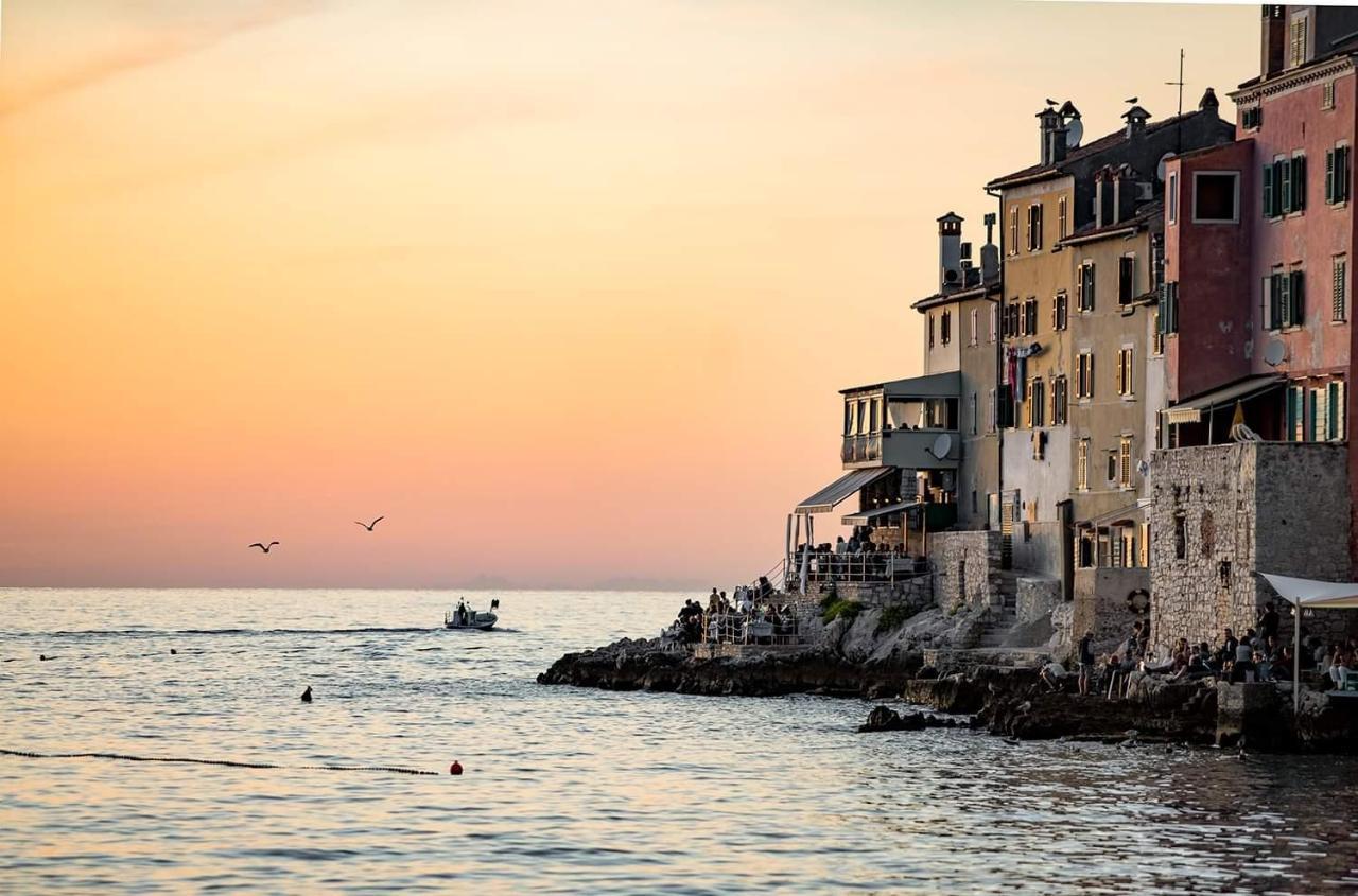Apartment Nina Rovinj Exterior foto